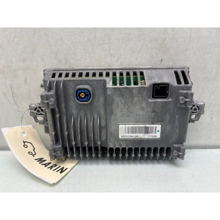 Ecran GPS MERCEDES CLASSE E 207