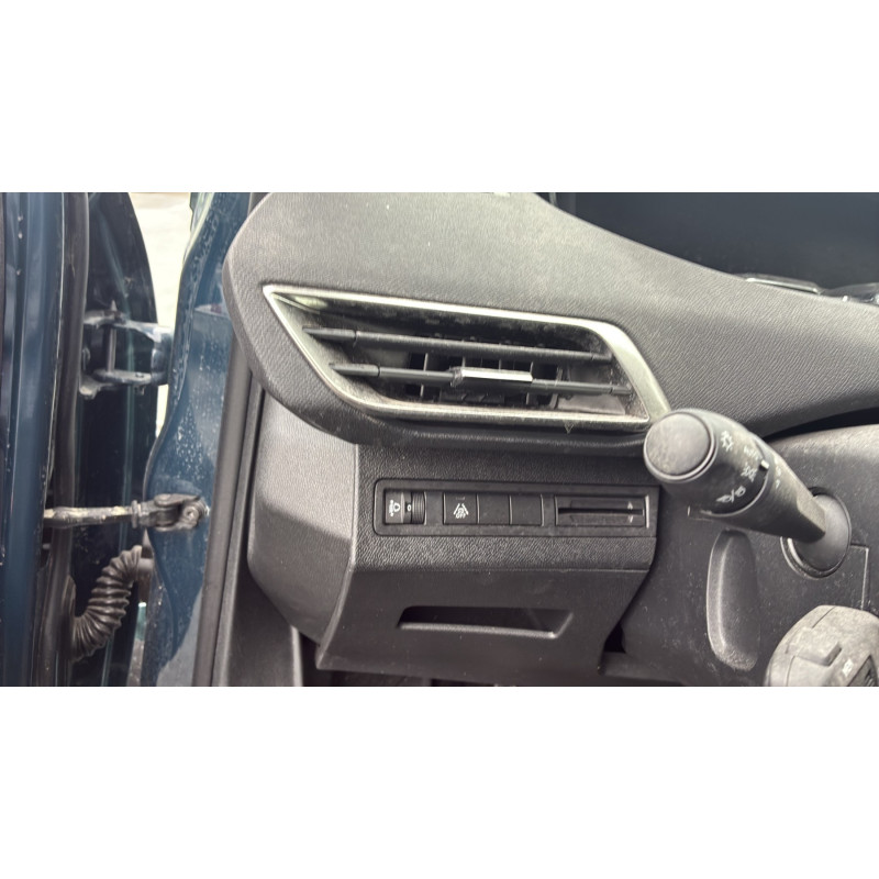 Ecran GPS PEUGEOT 5008 2 Photo n°16