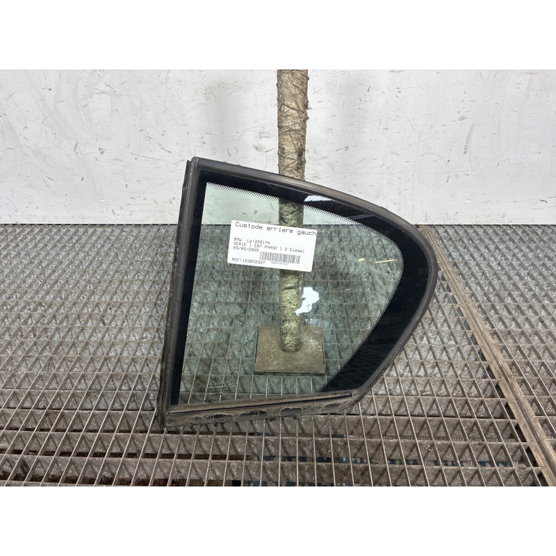 Custode arriere gauche (porte) BMW SERIE 1 E87 Photo n°1