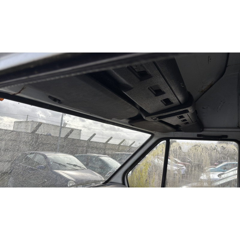 Custode avant gauche (porte) RENAULT TRAFIC 1 Photo n°12