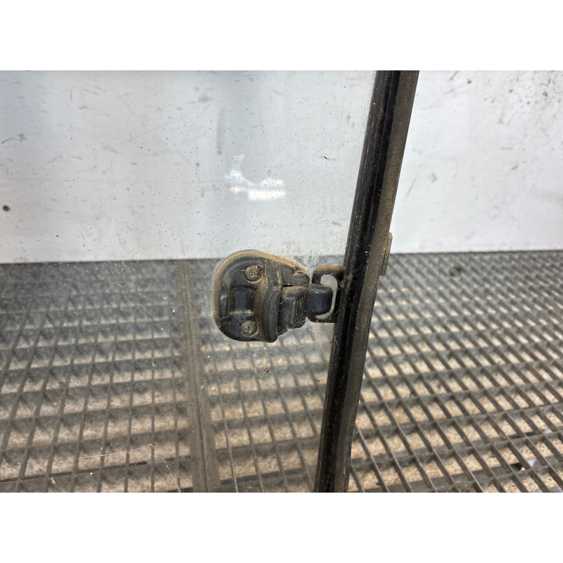 Custode arriere gauche MITSUBISHI PAJERO 2 Photo n°3