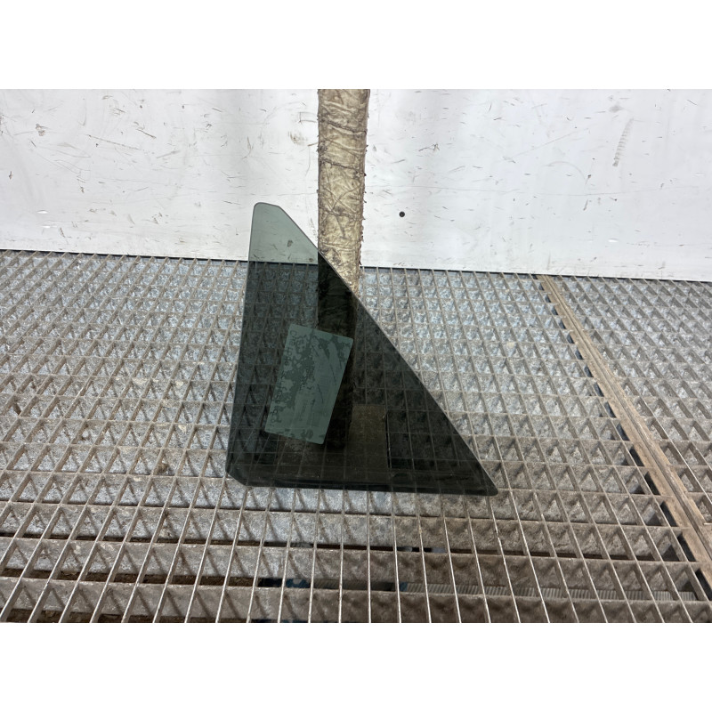 Custode arriere droit (porte) HYUNDAI I 20 2 Photo n°3