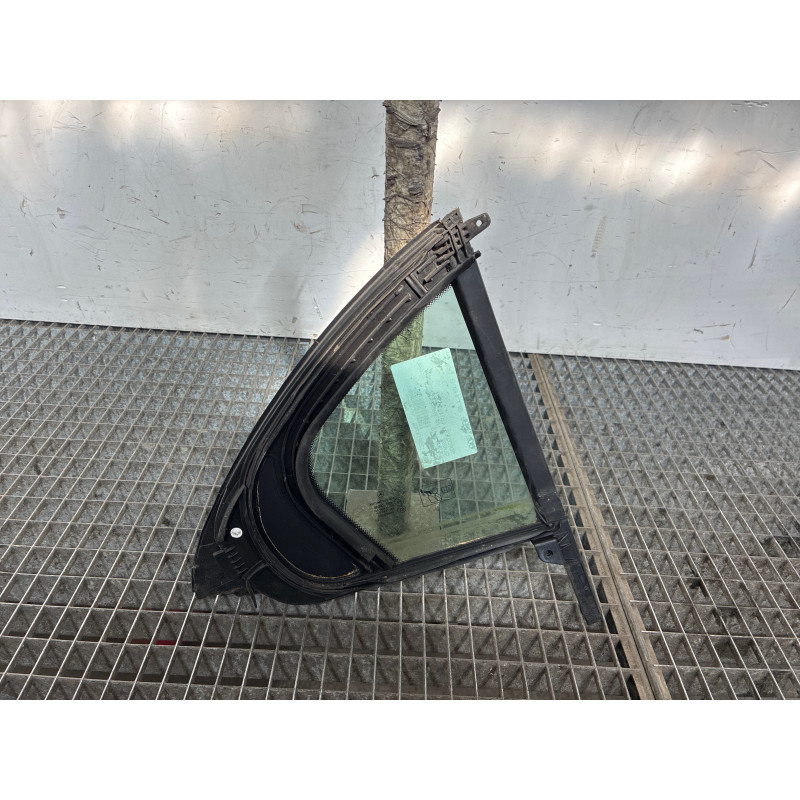 Custode arriere gauche (porte) MERCEDES CLASSE A 176 Photo n°2