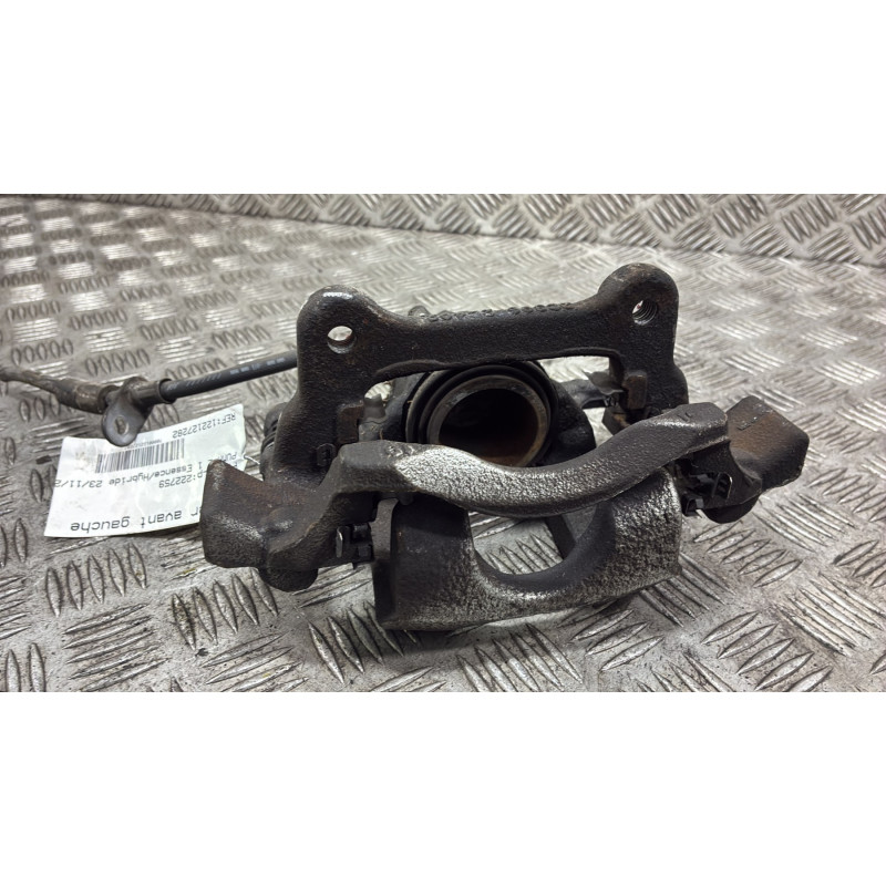 Etrier avant gauche (freinage) FORD PUMA 2 Photo n°1