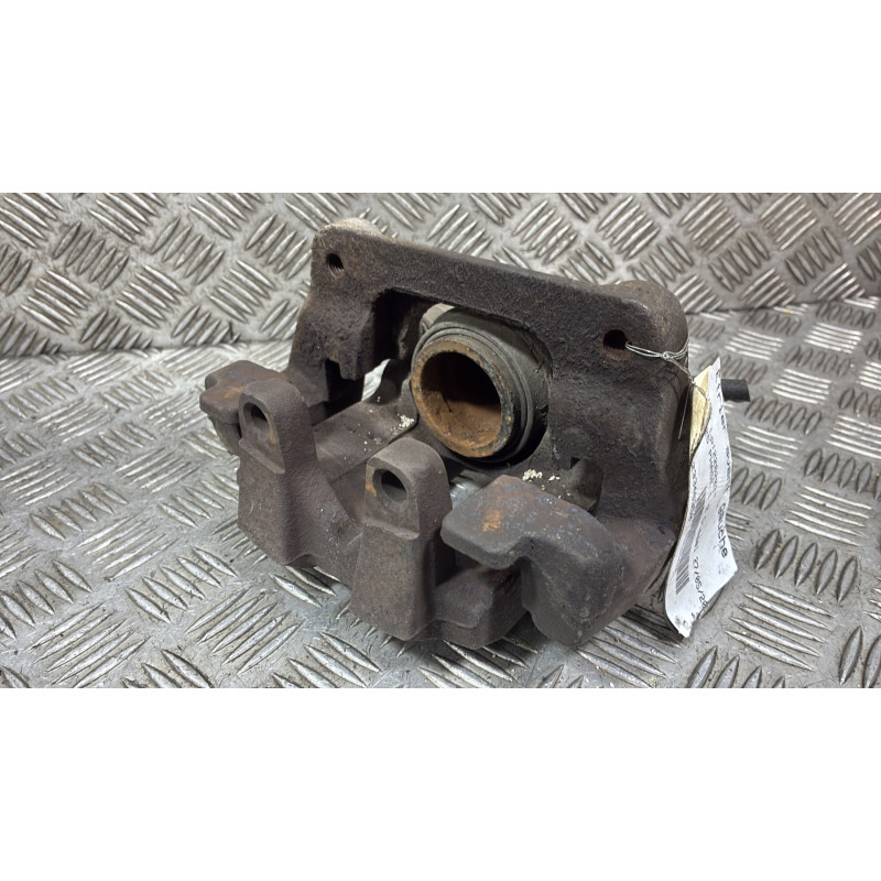 Etrier avant gauche (freinage) BMW X3 F25 Photo n°2