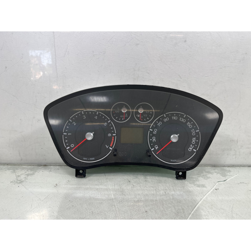 Compteur FORD FIESTA 5 Photo n°1