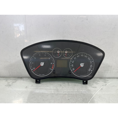 Compteur FORD FIESTA 5 Photo n°1