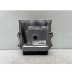 Calculateur moteur PEUGEOT 5008 2 Photo n°1