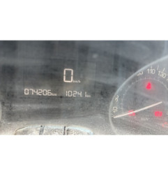 Jauge d'huile PEUGEOT 208 1