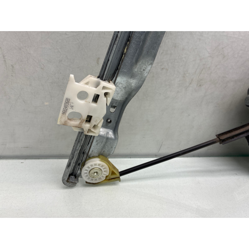 Leve vitre electrique avant droit CITROEN C4 PICASSO 1 Photo n°2