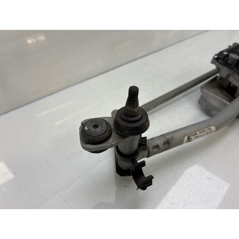 Moteur essuie glace avant VOLKSWAGEN PASSAT 6 Photo n°2