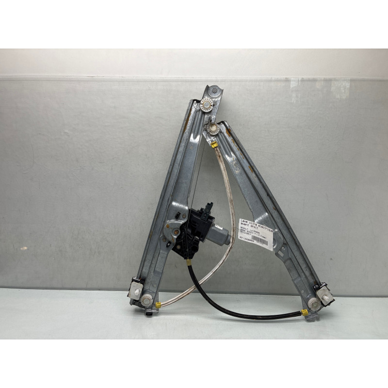 Leve vitre electrique avant droit RENAULT GRAND SCENIC 4 Photo n°1