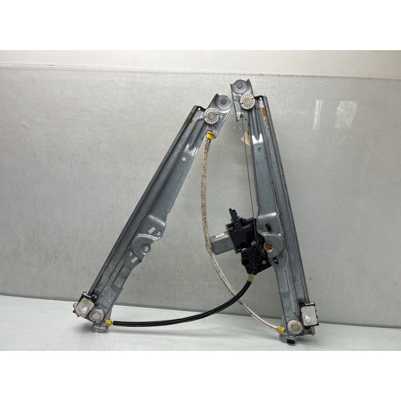 Leve vitre electrique avant gauche RENAULT GRAND SCENIC 4 Photo n°1