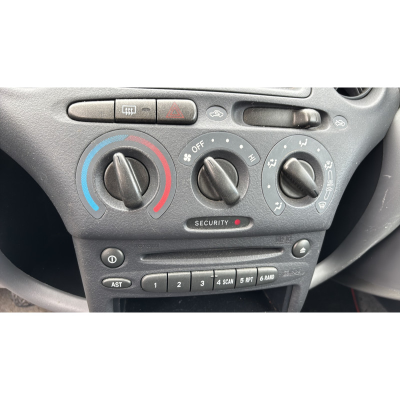 Compteur TOYOTA YARIS 1 Photo n°17