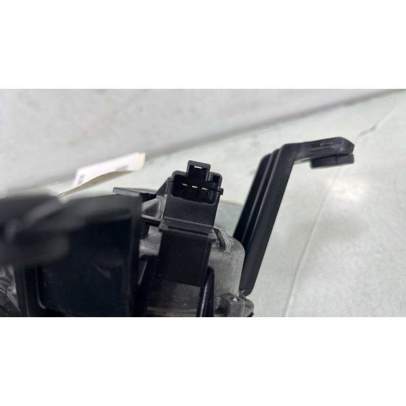 Moteur essuie glace arriere TOYOTA YARIS 1 Photo n°4