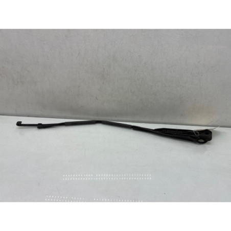 Bras essuie glace arriere RENAULT R21