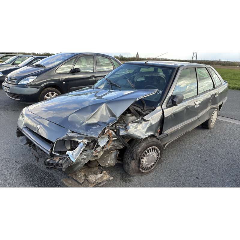 Bras essuie glace arriere RENAULT R21 Photo n°5
