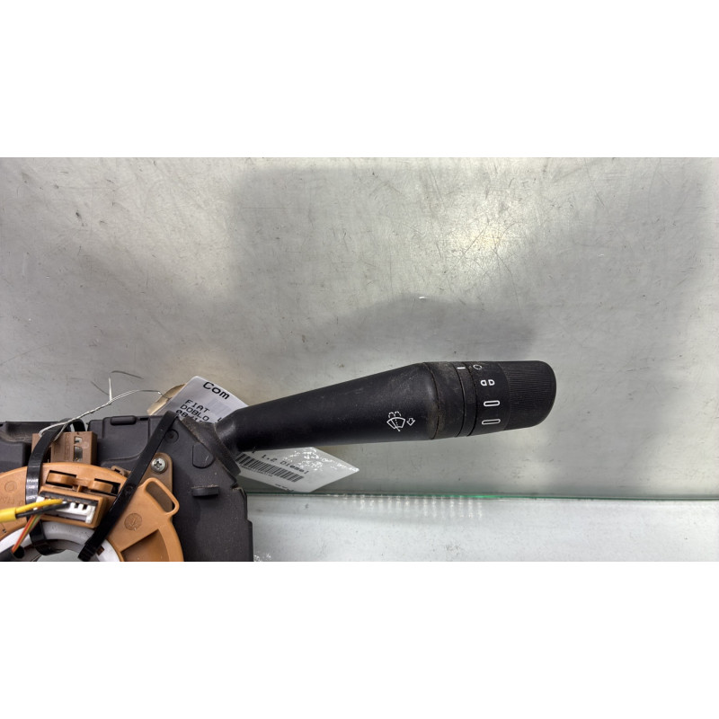 Com (Bloc Contacteur Tournant+Commodo Essuie Glace+Commodo Phare) FIAT DOBLO 2 Photo n°3