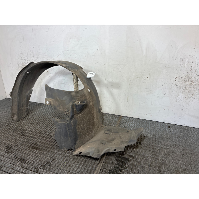 Pare boue avant gauche RENAULT LAGUNA 3 Photo n°2