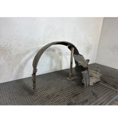 Pare boue avant gauche RENAULT LAGUNA 3