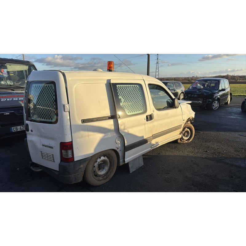 Boitier servitude moteur (BSM) PEUGEOT PARTNER 1 Photo n°8