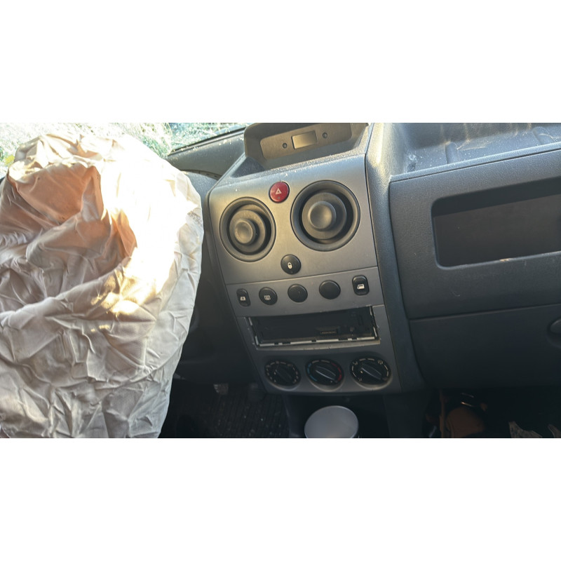 Boitier servitude moteur (BSM) PEUGEOT PARTNER 1 Photo n°17
