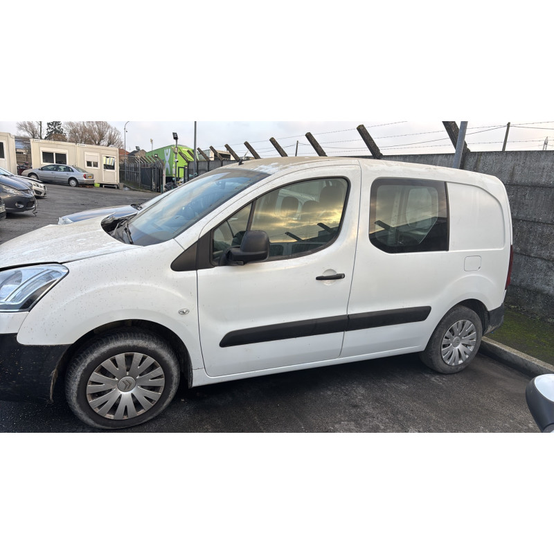 Boitier servitude moteur (BSM) CITROEN BERLINGO 2 Photo n°17