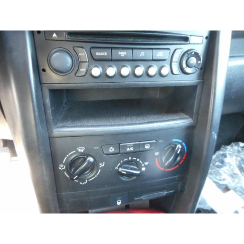 Boitier servitude moteur (BSM) PEUGEOT 207 Photo n°14