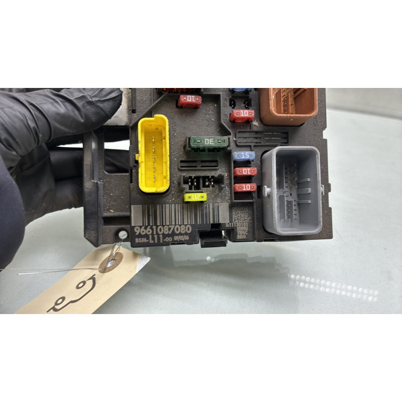 Boitier servitude moteur (BSM) PEUGEOT 307 Photo n°2