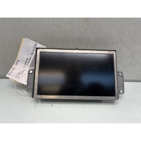 Ecran GPS PEUGEOT 407 Photo n°1