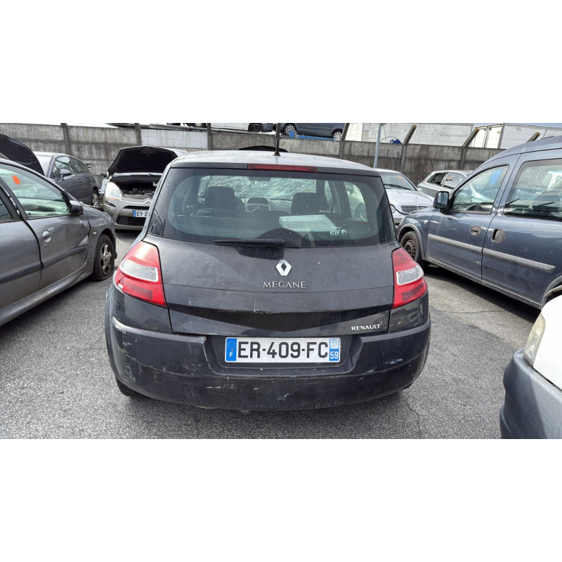Vitre arriere gauche RENAULT MEGANE 2 Photo n°9