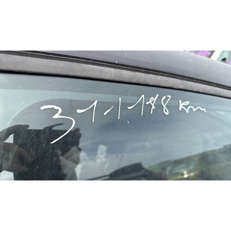 Vitre arriere gauche RENAULT MEGANE 2 Photo n°16
