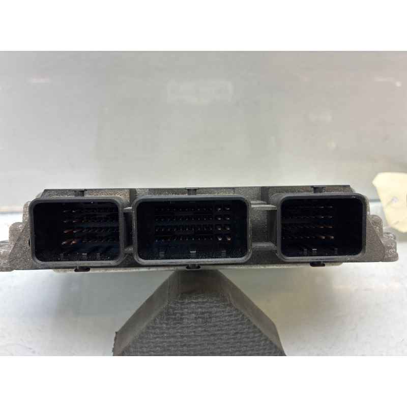 Calculateur moteur CITROEN C4 PICASSO 1 Photo n°3