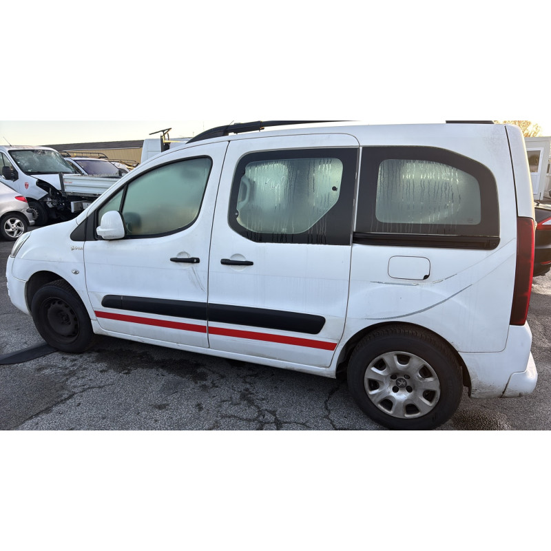 Boitier servitude moteur (BSM) PEUGEOT PARTNER 2 Photo n°10