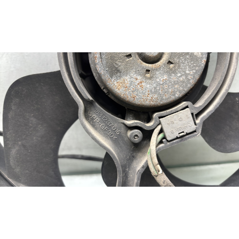 Moto ventilateur radiateur CITROEN XSARA PICASSO Photo n°4