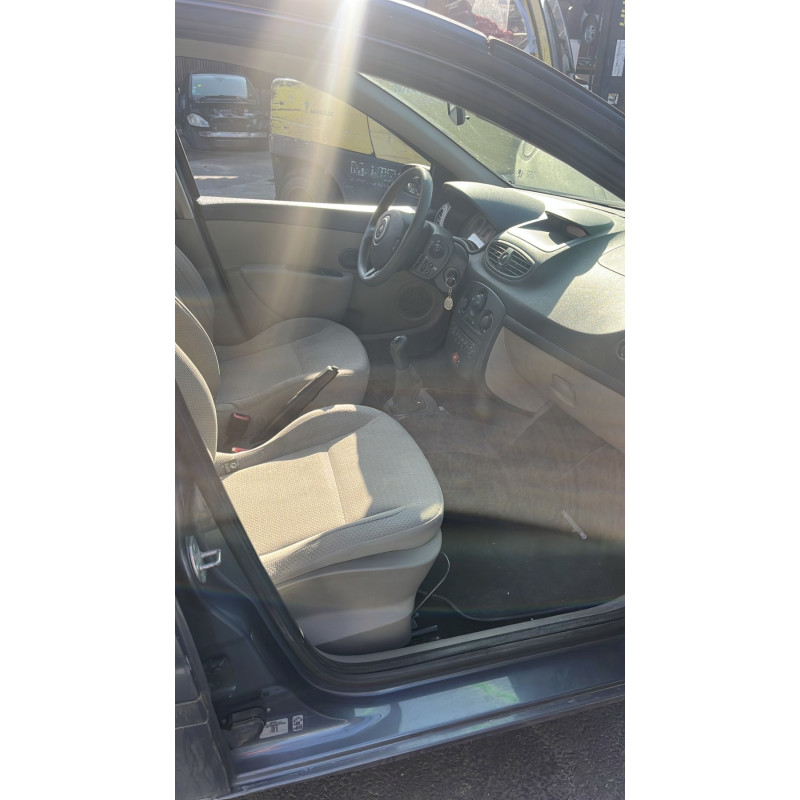 Demarreur RENAULT CLIO 3 Photo n°13