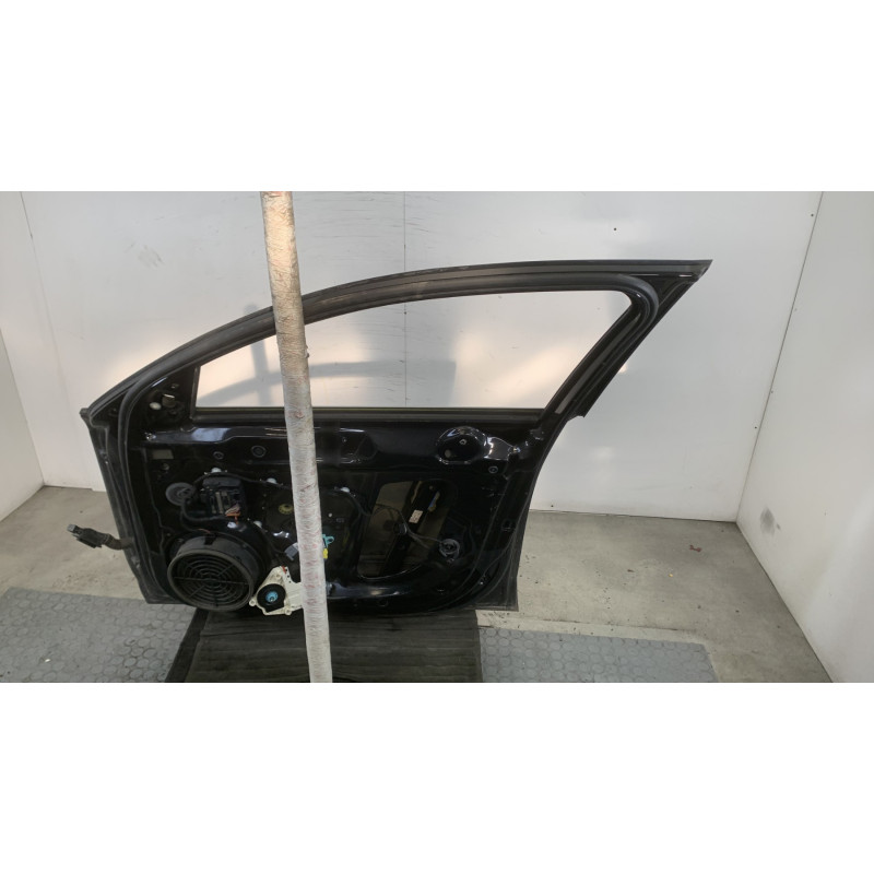 Porte avant droit AUDI A4 3 Photo n°4