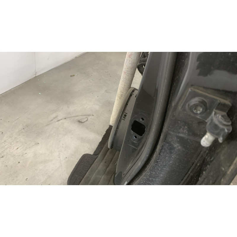 Porte avant gauche AUDI A4 3 Photo n°2