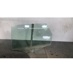 Vitre arriere gauche AUDI A4 3 Photo n°1