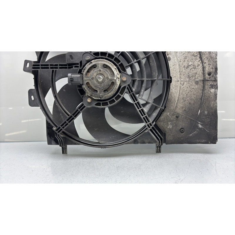 Moto ventilateur radiateur PEUGEOT 1007 Photo n°4