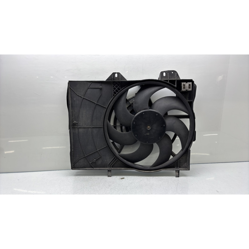 Moto ventilateur radiateur PEUGEOT 1007 Photo n°7