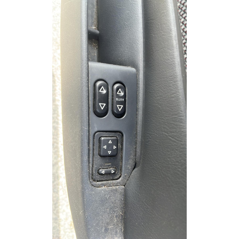 Serrure avant gauche PEUGEOT 306 Photo n°10
