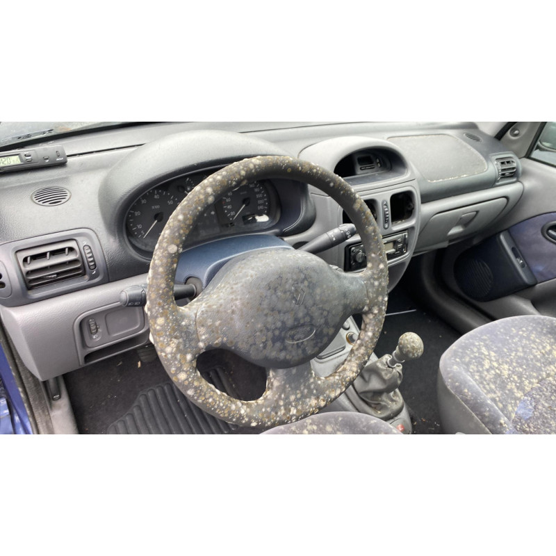 Moto ventilateur radiateur RENAULT CLIO 2 Photo n°6