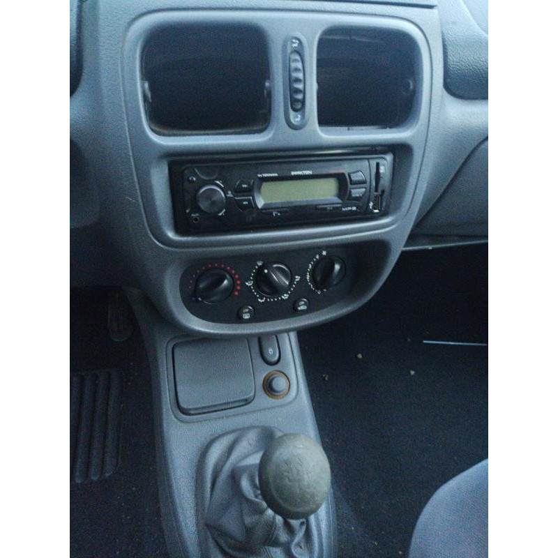 Moto ventilateur radiateur RENAULT CLIO 2 Photo n°16