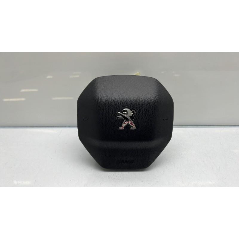 Air bag conducteur PEUGEOT 5008 2 Photo n°2