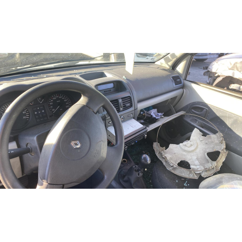 Demarreur RENAULT CLIO 2 Photo n°17