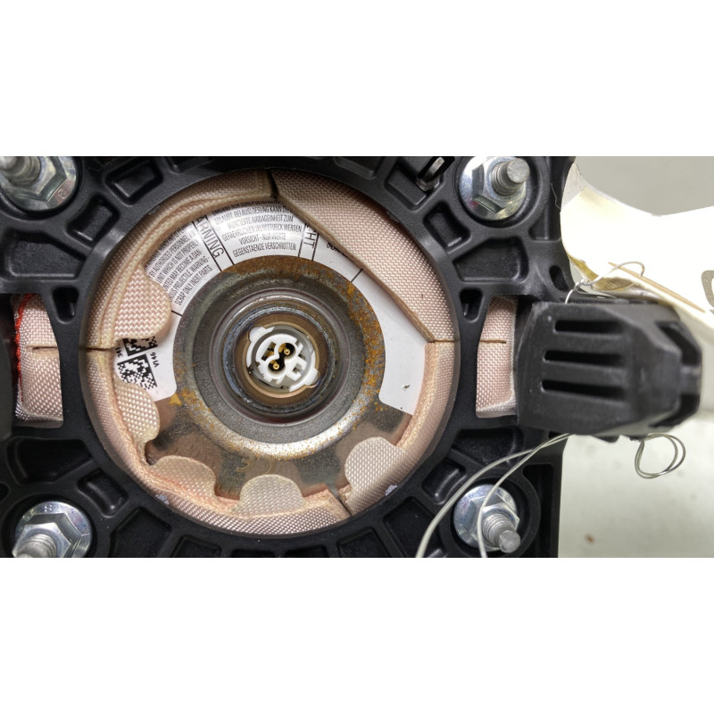 Air bag conducteur PEUGEOT 3008 2 Photo n°3