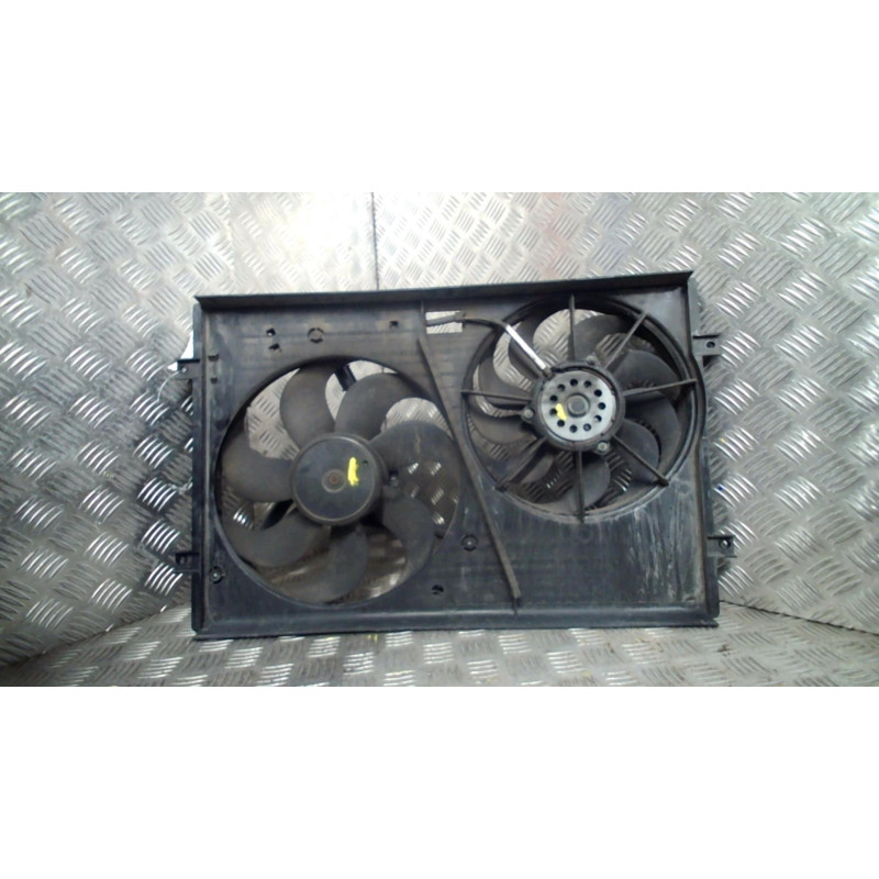 Moto ventilateur radiateur SKODA FABIA 1 Photo n°2