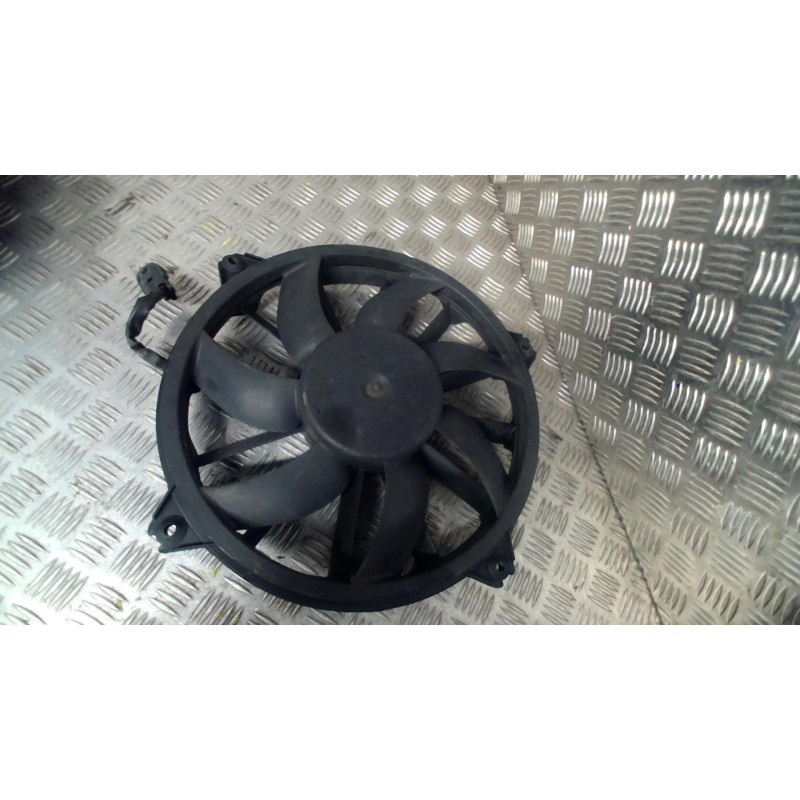 Moto ventilateur radiateur PEUGEOT 3008 1 Photo n°2