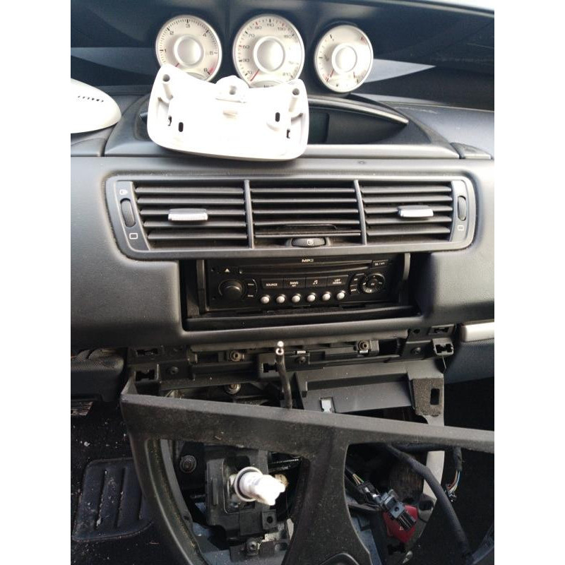 Moto ventilateur radiateur CITROEN C8 Photo n°9